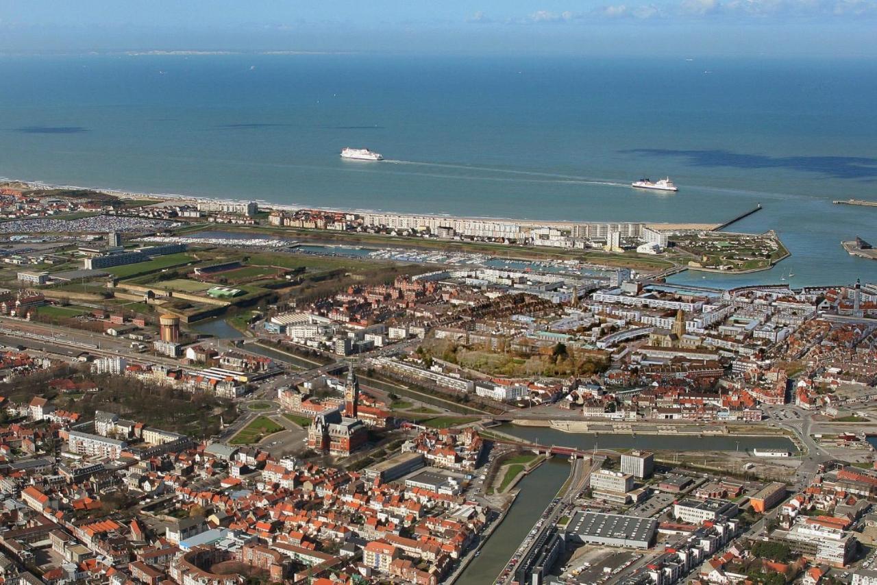 Le Familial Appartamento Calais Esterno foto